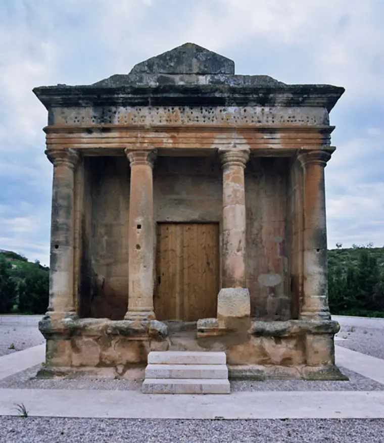 Mausoleo de Fabara